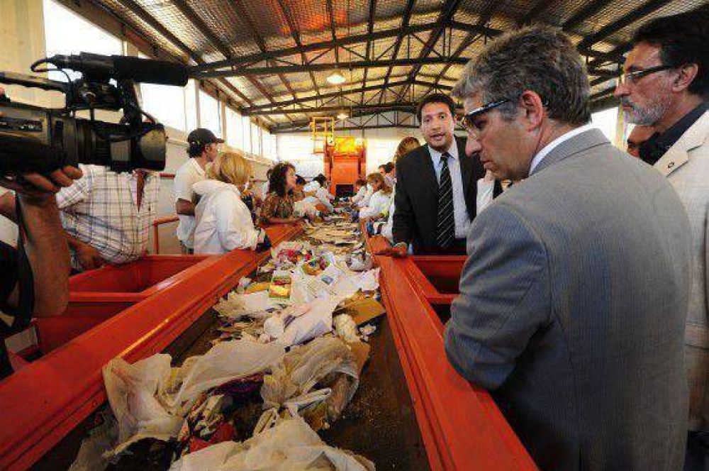 Llaman a licitación para construir la cuarta planta de reciclado de ... Llaman a licitación para construir la cuarta planta de reciclado de ...