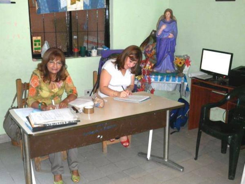 �Fundaci�n Arc�ngel Chamuel y Zadquiel�: Alperovich le dona dinero del Estado a Ram�n Santiago Cano