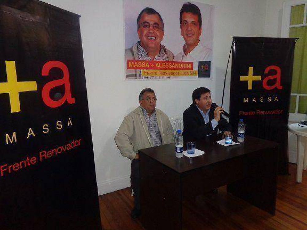 Daniel Arroyo habl� sobre el acceso al primer empleo en Vicente L�pez