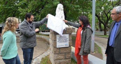 El Municipio homenaje� a vecinos desaparecidos durante la dictadura
