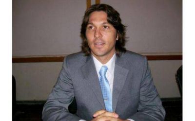 Tasa a los combustibles: Opositores dicen que el debate podr�a terminar en la justicia