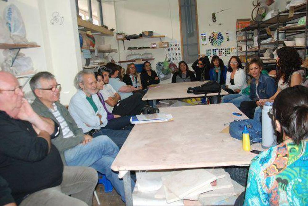 CMC: una charla para retomar el di�logo, aunque siguen las diferencias