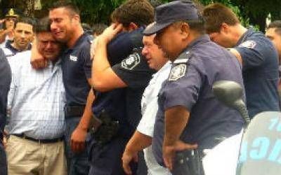 Asesinato del polic�a en San Pedro: Despidieron los restos de Juan Gabriel Reyna