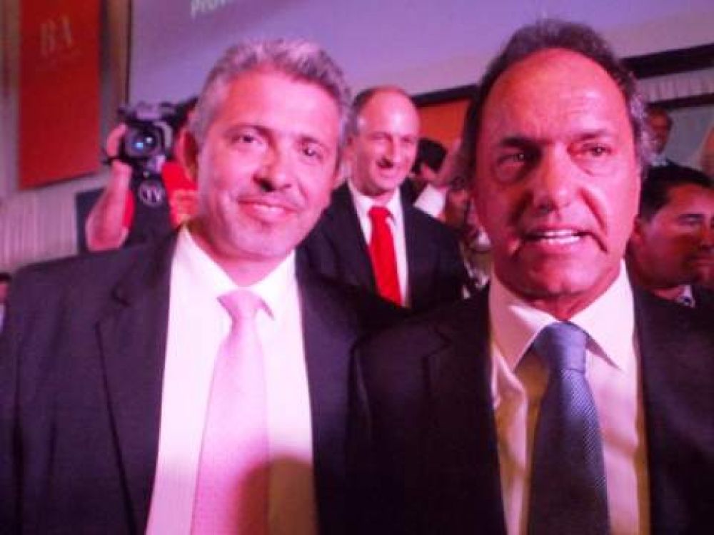 Sergio Fuentes particip� de una reuni�n con el gobernador Daniel Scioli