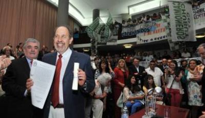 Das Neves: �El gobierno provincial no tiene predisposici�n para dejarse ayudar�