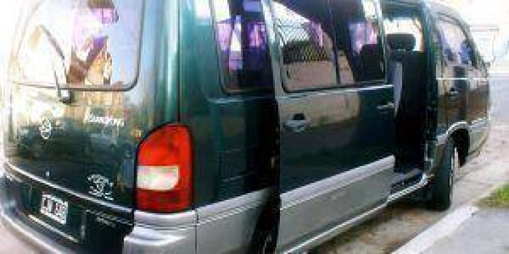 �Minibuses� en dificultades por los constantes aumentos en insumos y naftas