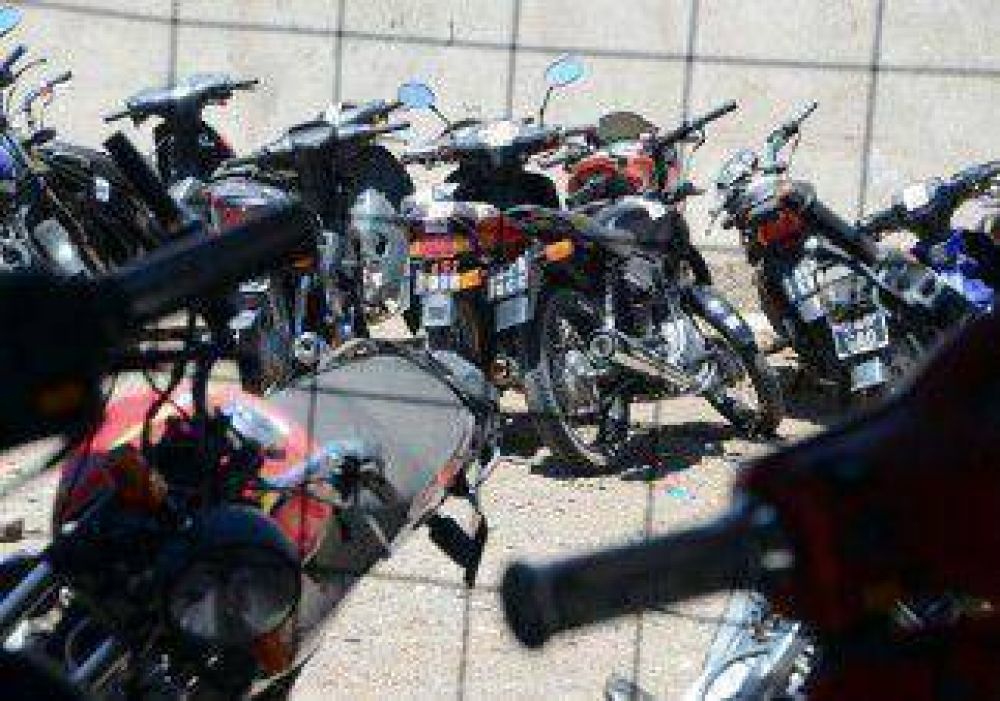 Por d�a, el Municipio levanta una moto cada 8 minutos 
