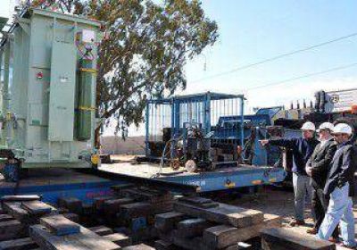 Comenz� la instalaci�n del transformador para Plottier 
