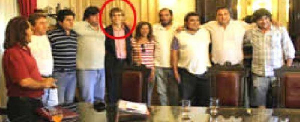 Bercovich se fue y los ambulantes se quedaron con toda la "tutuca" y las Peatonales liberadas para las Fiestas