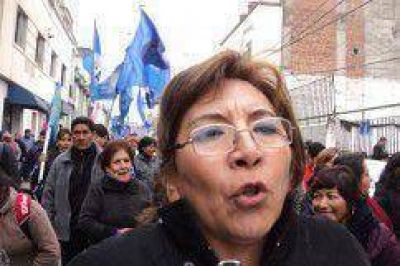 Por negativa del gobierno de Fellner a la ayuda extraordinaria: FGE anunci� paro de 24 horas para ma�ana