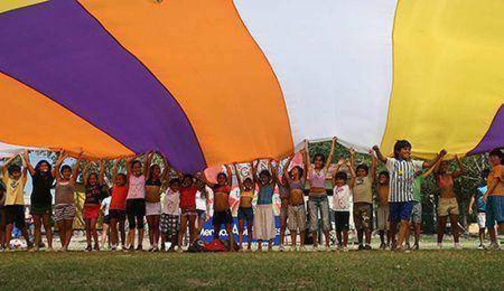 Programa Aprend� Jugando: un espacio de recreaci�n y aprendizaje a trav�s del deporte