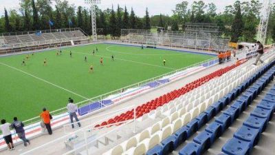 Fue inaugurado el imponente estadio de Hockey de Nataci�n y Gimnasia