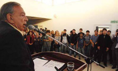 Z�ccaro, el �nico oficializado en la interna del PJ local