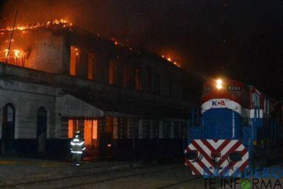 La Estaci�n de Trenes: La imagen del abandono, la desidia y el olvido.