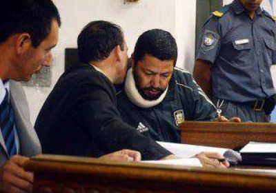 Los amigos del adolescente negaron la existencia de un arma en el auto 