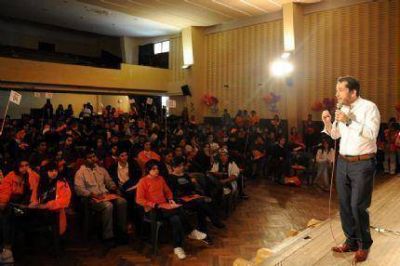 Se realiz el 2 congreso de los Guardianes Ambientales con jvenes de escuelas secundarias