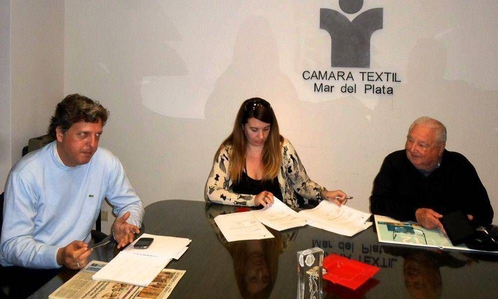 Rizzi se reuni� con la C�mara Textil