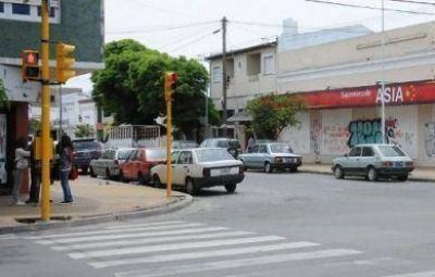 Contin�a la instalaci�n de nuevos sem�foros peatonales sonoros