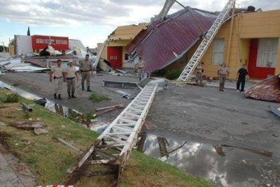 Polideportivo de Ataliva Roca: acusados se declaran culpables para intentar zafar del juicio oral
