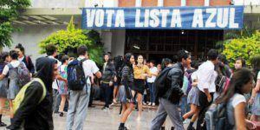 Incidentes en el colegio Gobernador Juan Jos� Silva