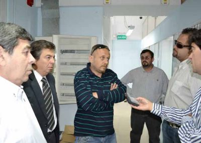 Choferes amenazan con parar los micros