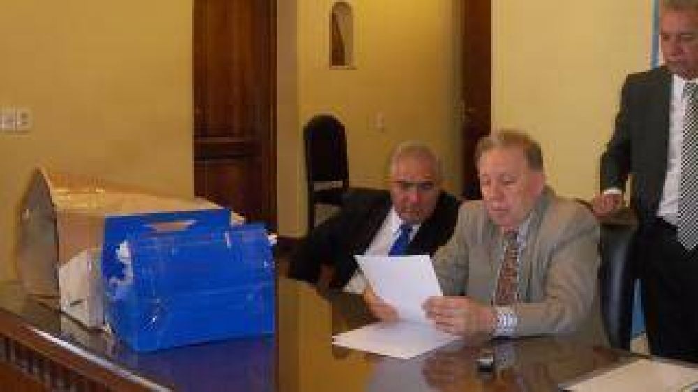 Empresas presentaron ofertas al Gobierno para realizar obras de infraestructura
