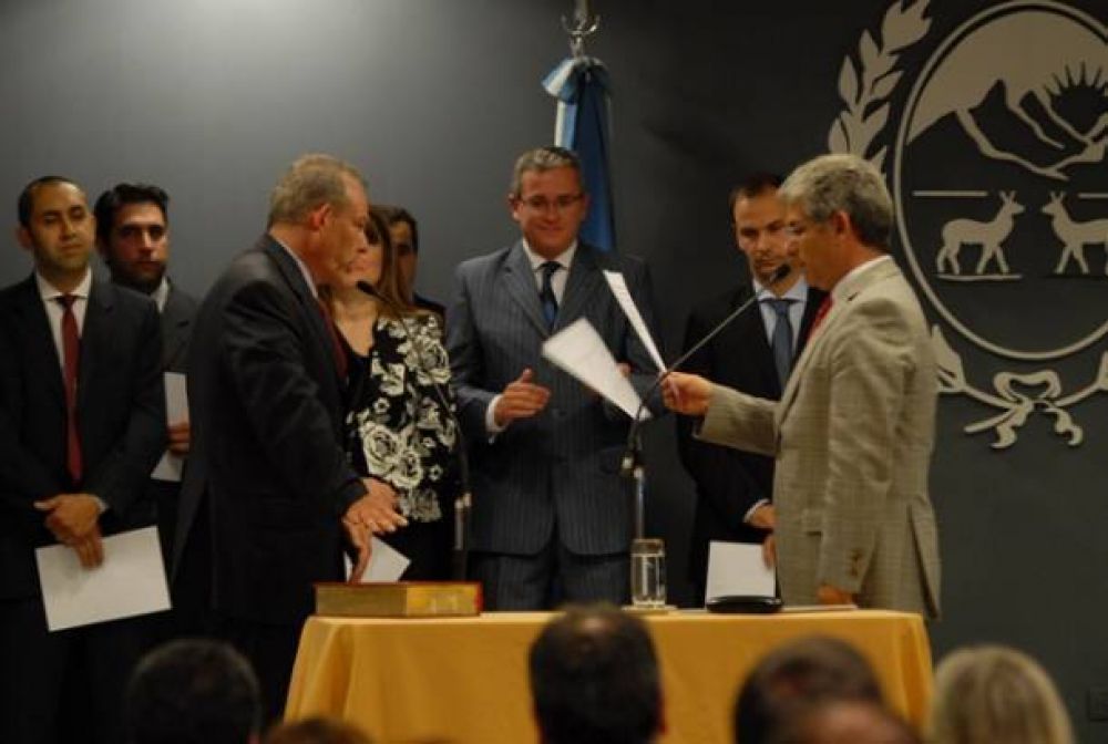 Ya juraron los nuevos funcionarios del Gabinete provincial