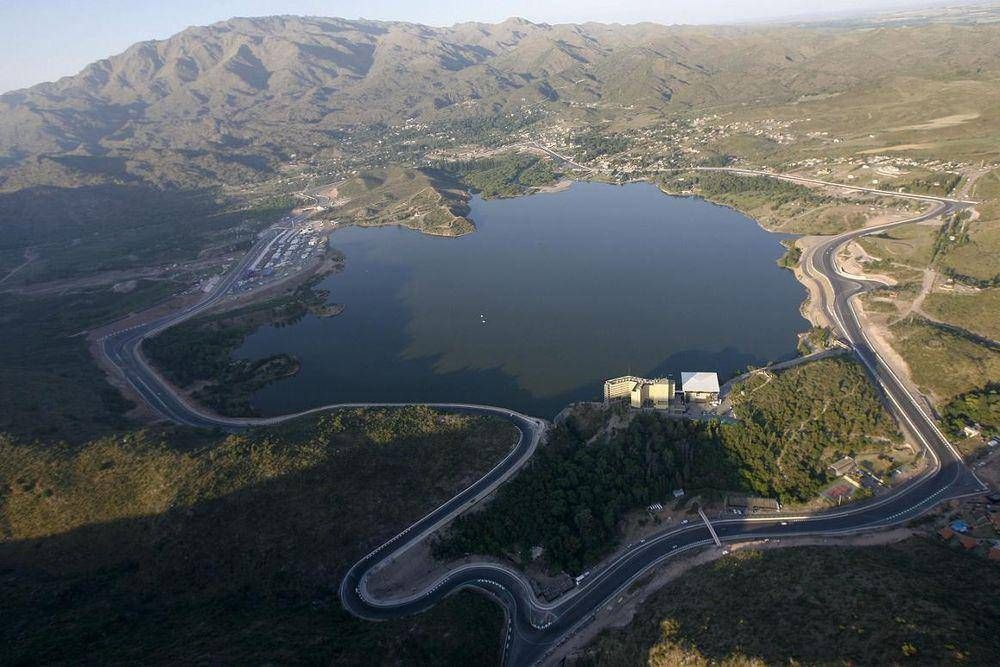 Cierre de accesos al circuito Potrero de los Funes por la carrera del S�per TC2000