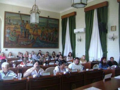 Concejo Deliberante: Entre la ayuda a Cambaceres y el repudio al diario El D�a