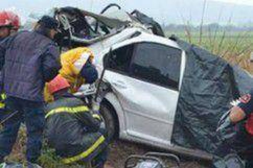 Tragedia en Jujuy: cinco personas murieron en un choque frontal por la imprudencia de un camionero