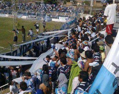 El �Lobo� quiere escaparle a la zona del descenso directo