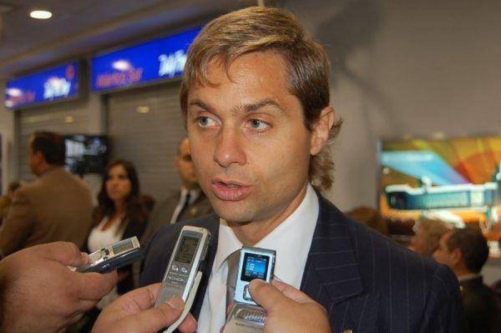 Sciurano dijo que no realizar� un esfuerzo extra por el grupo minoritario de la UCRA