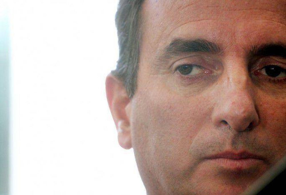 P�rez prepara el relanzamiento de su gobierno en medio de las urgencias financieras