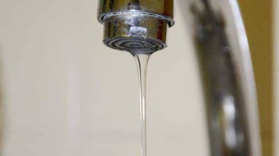 Comenz� un cronograma de cortes de agua que alcanzar� a todos los barrios