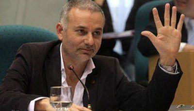 Victoria: �El a�o legislativo termino de forma bochornosa�