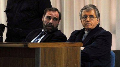 El padre Grassi pidi� a la Justicia que lo libere y asegur� que cuenta con el apoyo de la Iglesia