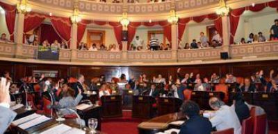 El Senado Bonaerense aprobo la Tarifa Social a los medios de baja potencia