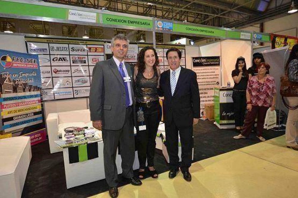 PRIMERA EXPOSICI�N DE LA ACTIVIDAD PRODUCTIVA DEL DISTRITO �MADE IN LAN�S�