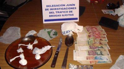 Incautan coca�na para la venta en una casa de Jun�n
