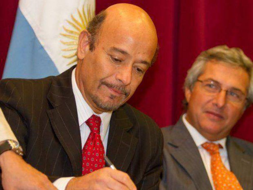 Ernesto Sams�n jur� como juez de la Corte de Justicia de Salta