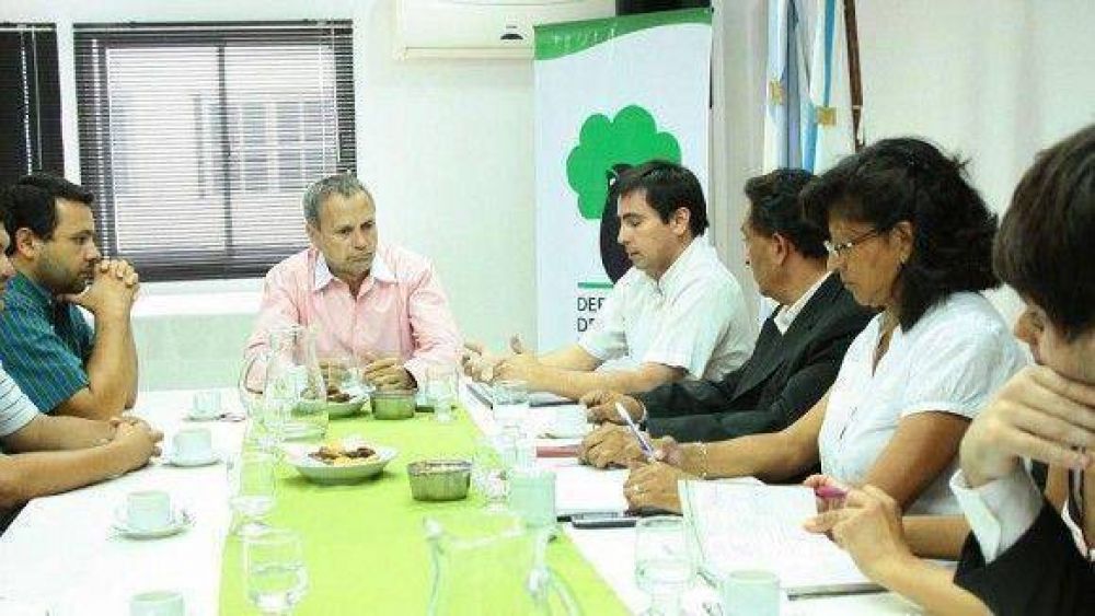 Barrios de Pie se reuni� con el Ombudsman y pidieron controles de precios