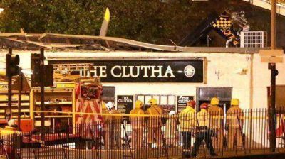 Escocia: un muerto tras caer un helic�ptero policial sobre un bar