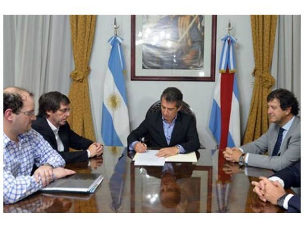 Familias de escasos recursos tendr�n acceso al gas natural