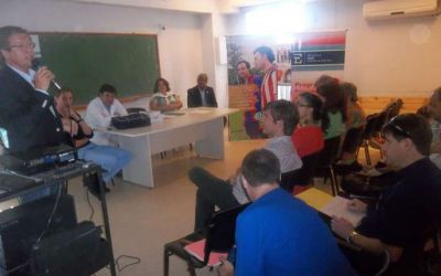 Cettour presidi� un encuentro sobre HIV-Sida