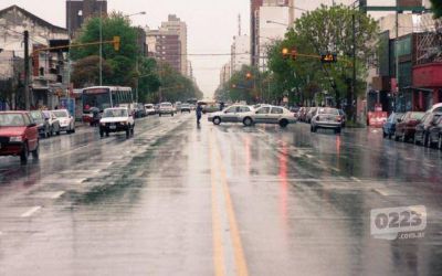 Calor, viento, lluvias, rayos: as� estar� el clima en Mar del Plata