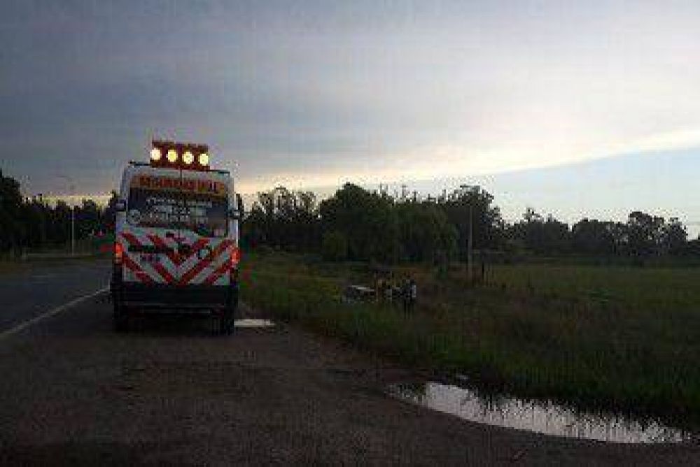 Un nuevo accidente tuvo lugar en la rotonda de ingreso a la Sierra de los Padres