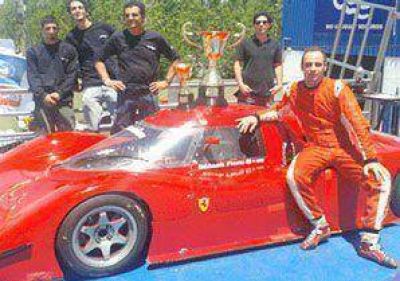 El piloto juninense Malek Fara se consagr� tricampe�n del GT 2000