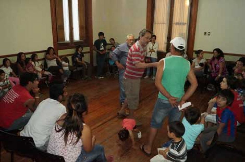 Piden que frenen desalojos y reclaman una soluci�n al problema habitacional 