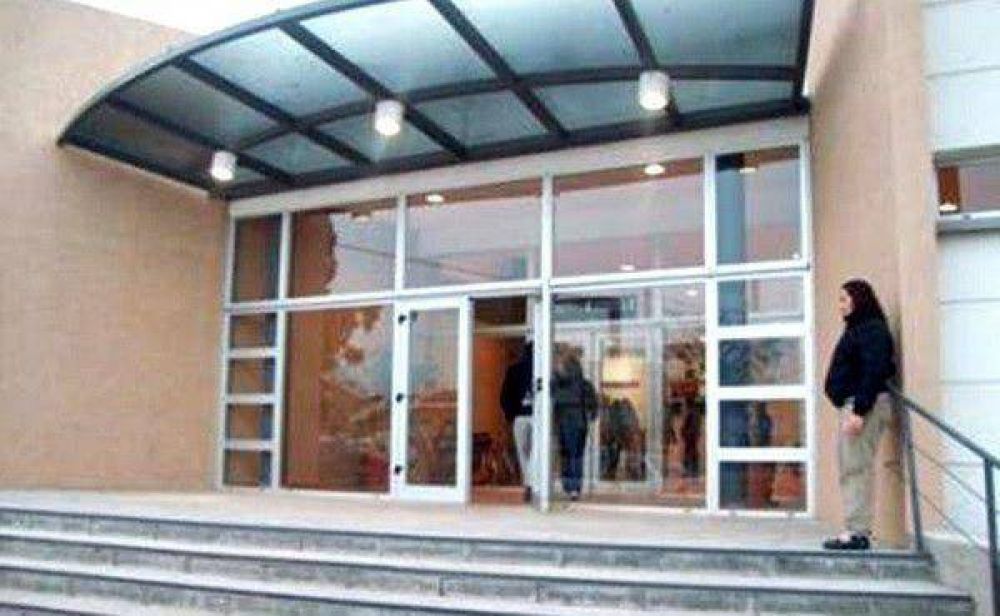 Accidente de tr�nsito con un herido, en Alsina y Ameghino