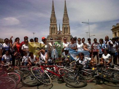 Agrupaci�n Ciclista Saladillo realizo Peregrinaci�n a Lujan